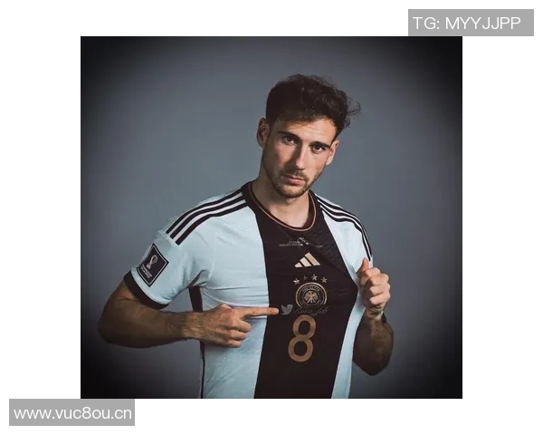 格雷茨卡的成长之路：从青年才俊到足球场上的中场指挥官