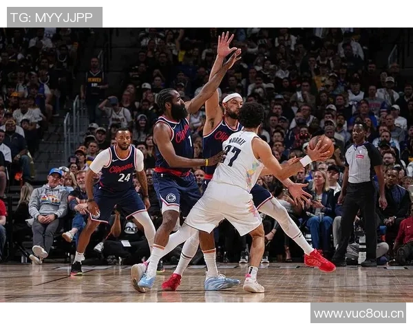 季前赛精彩对决掘金队与雷霆队直播全程回顾与分析