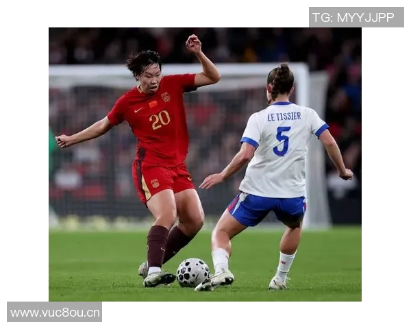 英格兰与中国足球对决在即期待精彩碰撞与激情时刻 英格兰与中国足球对决在即期待精彩碰撞与激情时刻