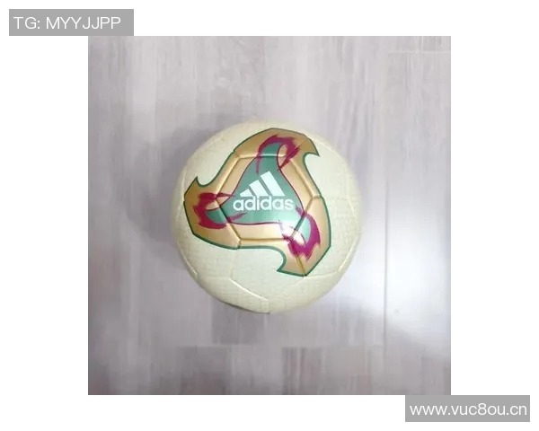 那西昂诺与独立的较量揭示了足球战术与团队精神的精彩碰撞