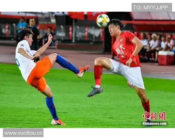 恒大与鲁能精彩对决直播平台全解析助你不错过每一个瞬间 恒大与鲁能精彩对决直播平台全解析助你不错过每一个瞬间